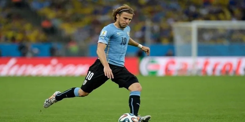 Diego Forlán trở thành đại sứ thương hiệu V9BET nổi bật